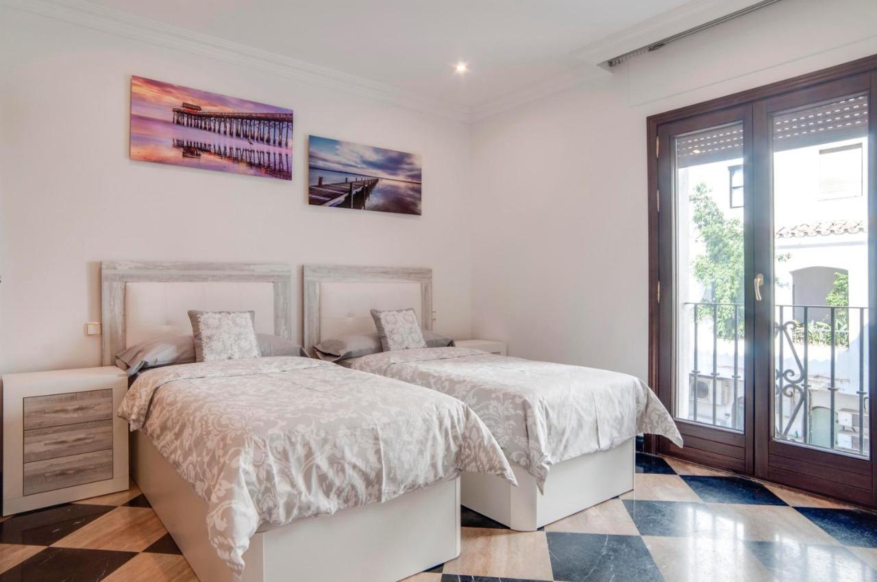 218 Puerto Banus Marbella Front Line 270 Meters Exterior foto